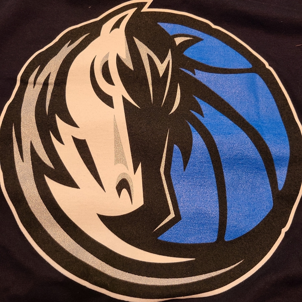 NWT Dallas Mavericks Luka Doncic T-shirt and Hat Bundle - Picture 6 of 10